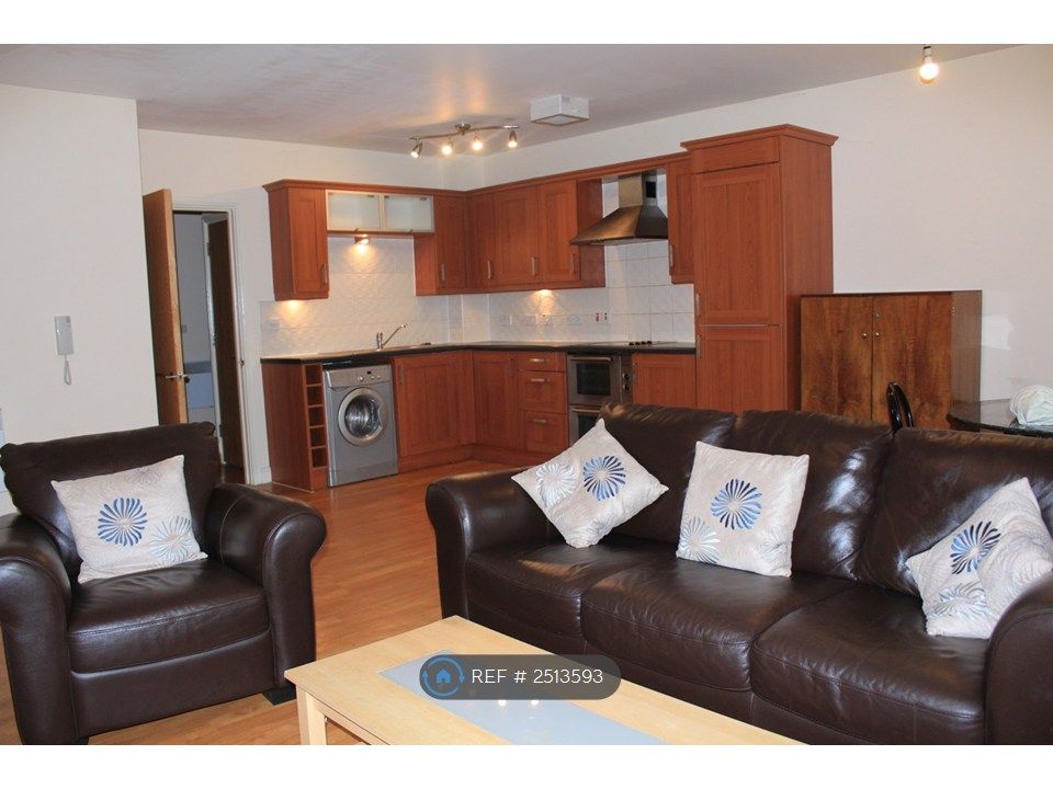 Property photo 3 of 9