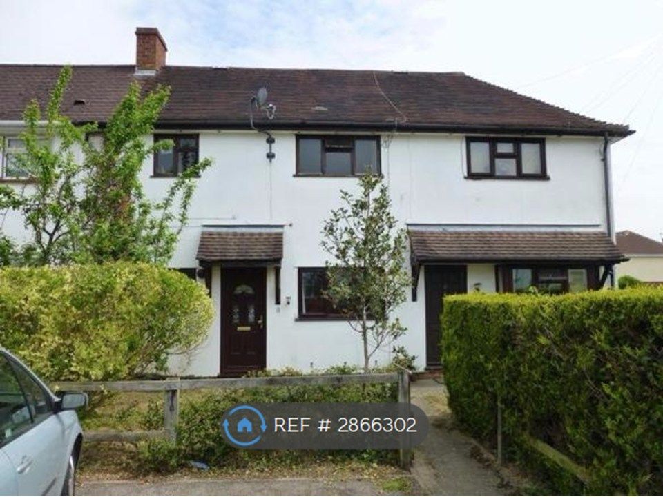 Property photo 1 of 7 Building