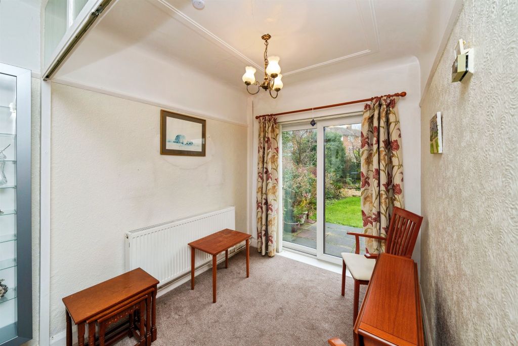 Property photo 3 of 14