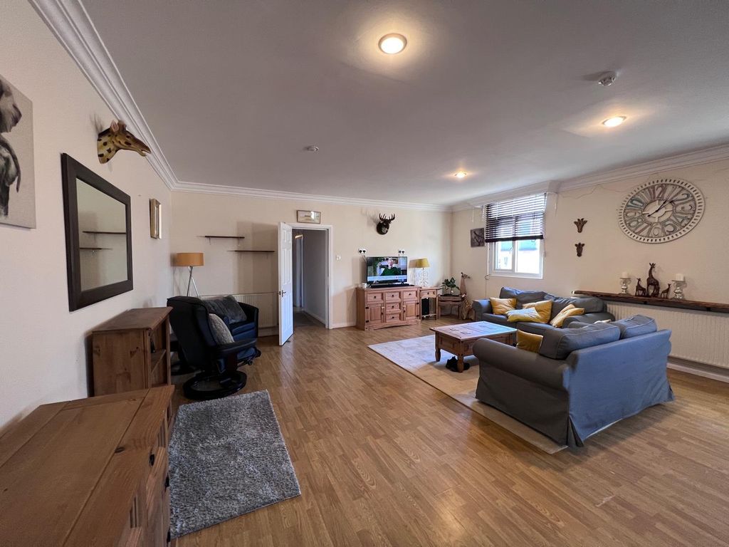 Property photo 3 of 8 Img_3628.Jpg