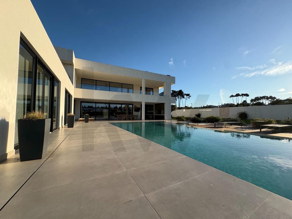 Property photo 3 of 39