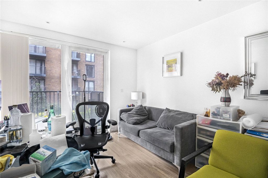 Property photo 3 of 12 Reception Room