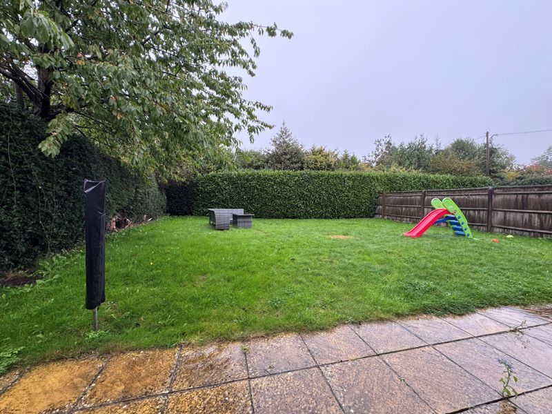 Property photo 3 of 15 Photo 18