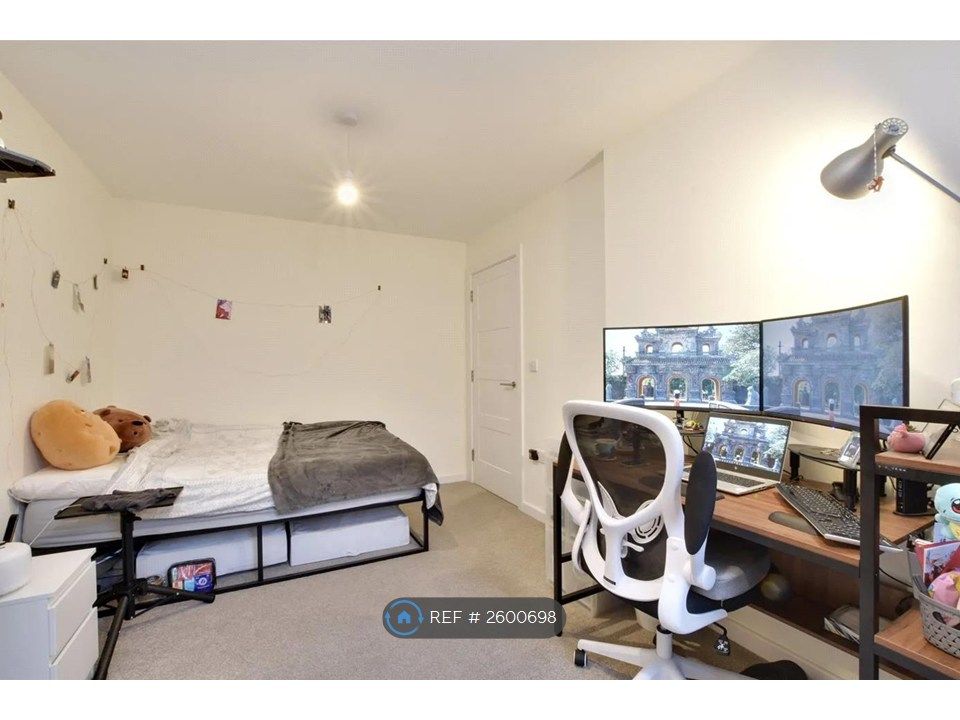 Property photo 2 of 5