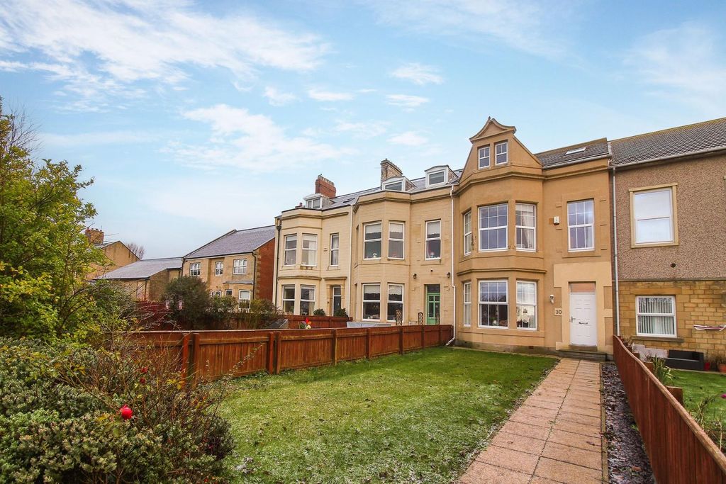 Property photo 1 of 21 1