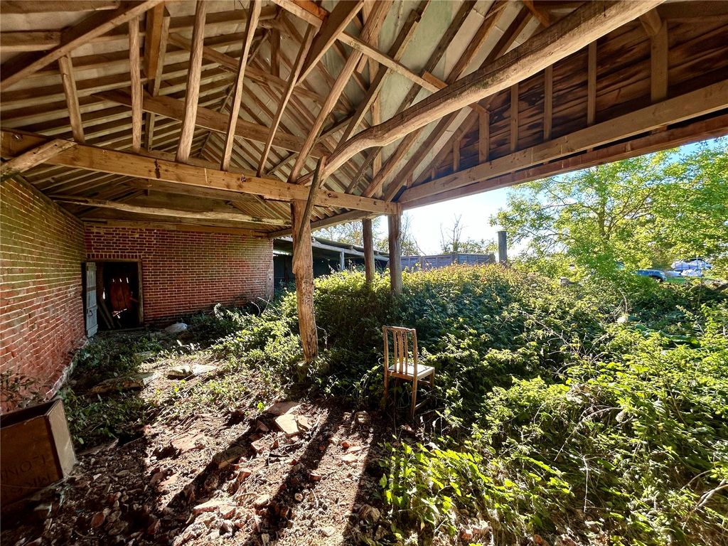 Property photo 2 of 13 Interior