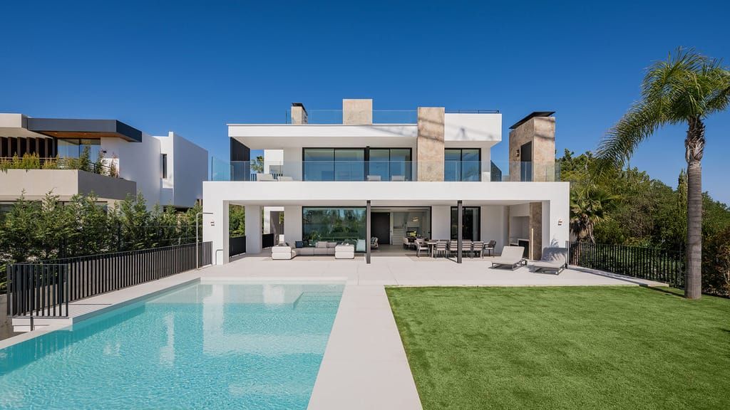 Property photo 2 of 26 Marbella Villa Esmarv426 2