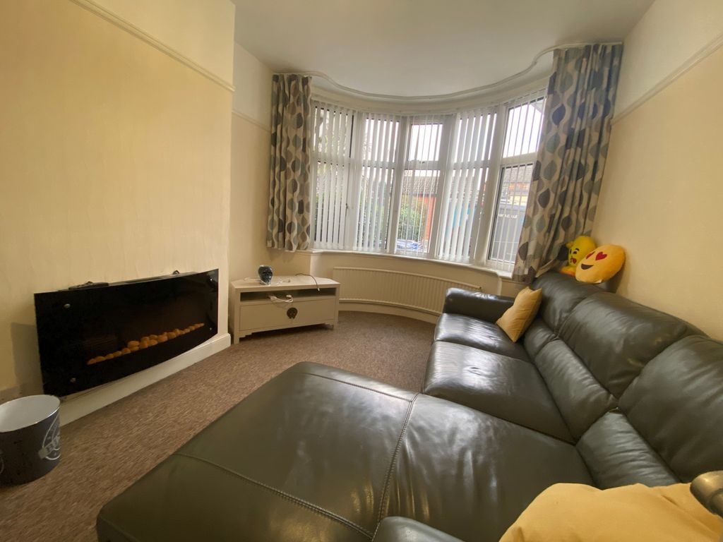 Property photo 2 of 9 Photo 1