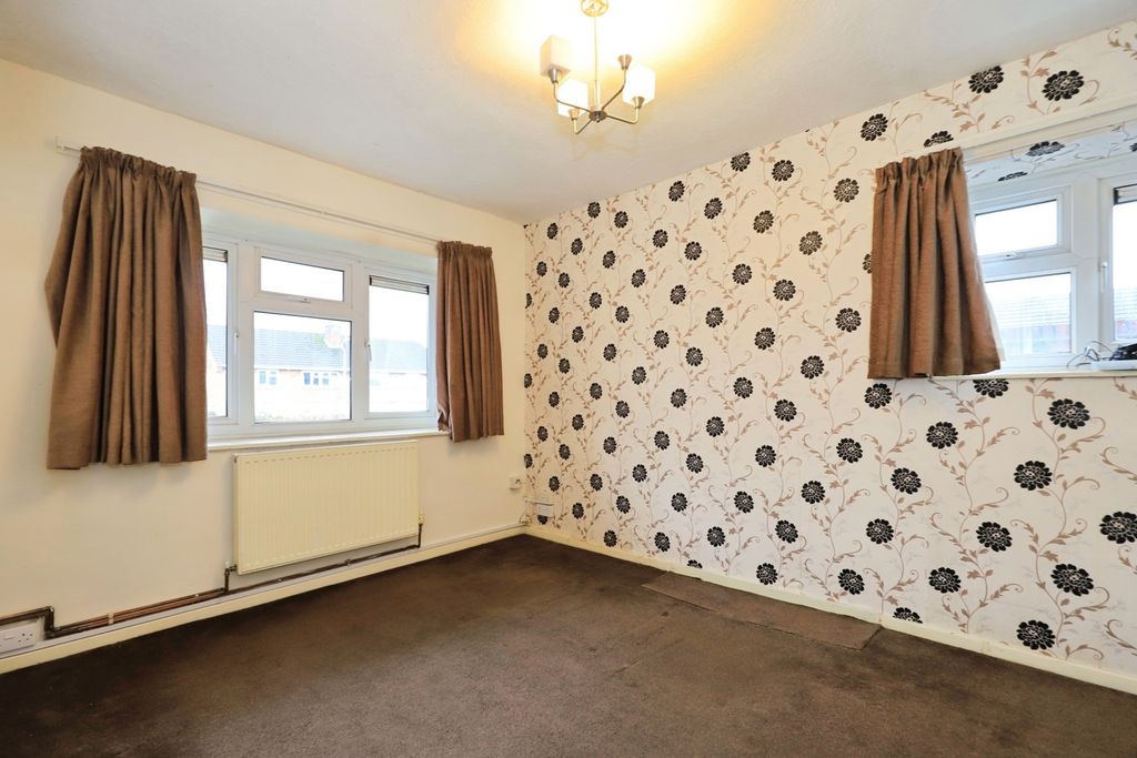 Property photo 3 of 17 Pbox-Img.Jpg