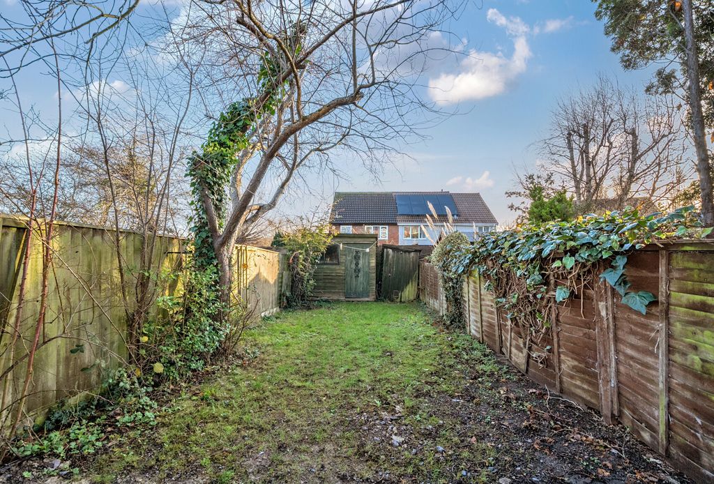 Property photo 2 of 17 1394296-5-69452Ae...