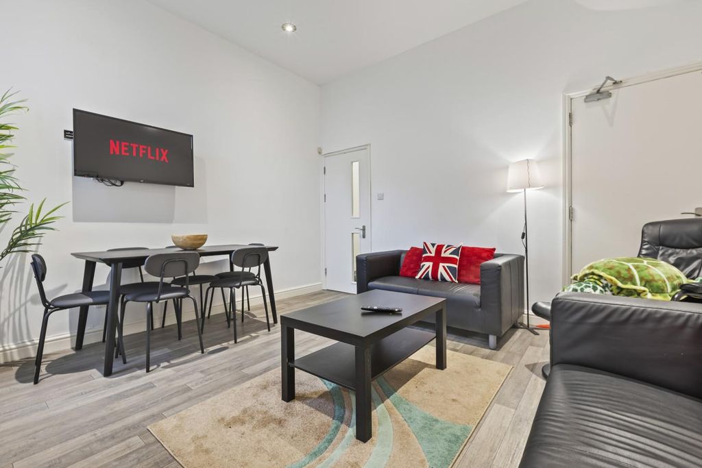 Property photo 3 of 28 65038-357525-R1Ws1W97Vkvohkemk8Ta37G6G1Wtodb0Zz-Fc