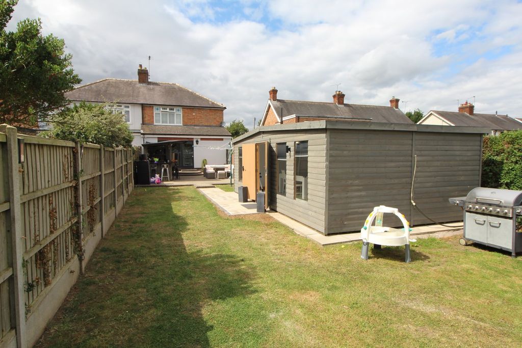 Property photo 3 of 26