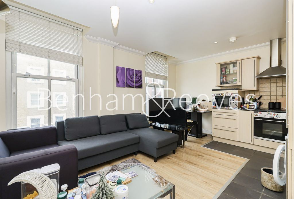 Property photo 1 of 9