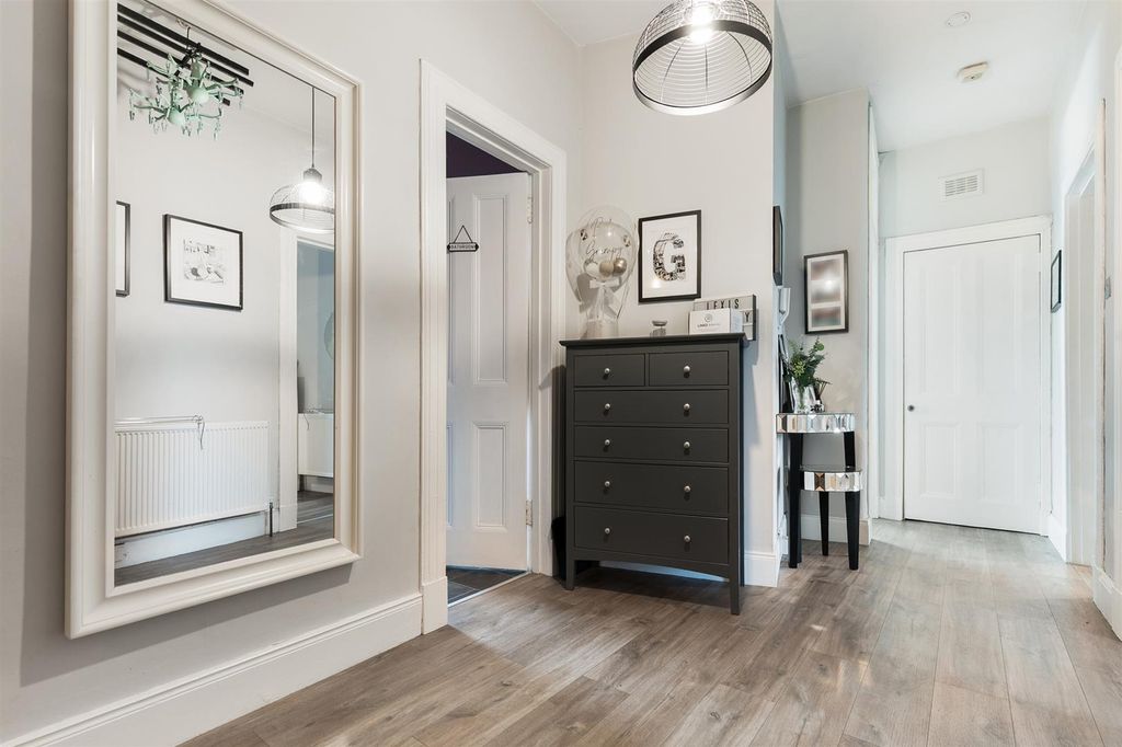 Property photo 3 of 19 Img_0004.Jpg