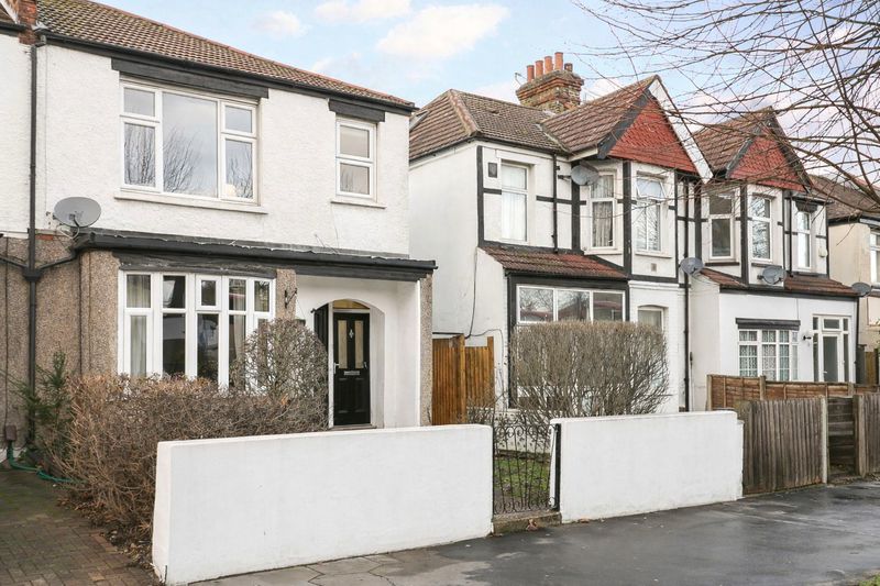 Property photo 1 of 16 External