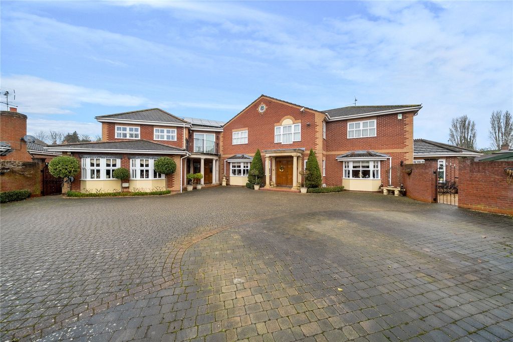 Property photo 1 of 29 Picture No. 45