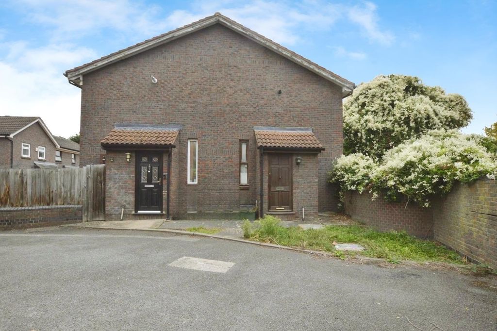 Property photo 1 of 6 User_Edited_Photo-3E996Ec0_User-Edited-6Cbba3E8-Fb