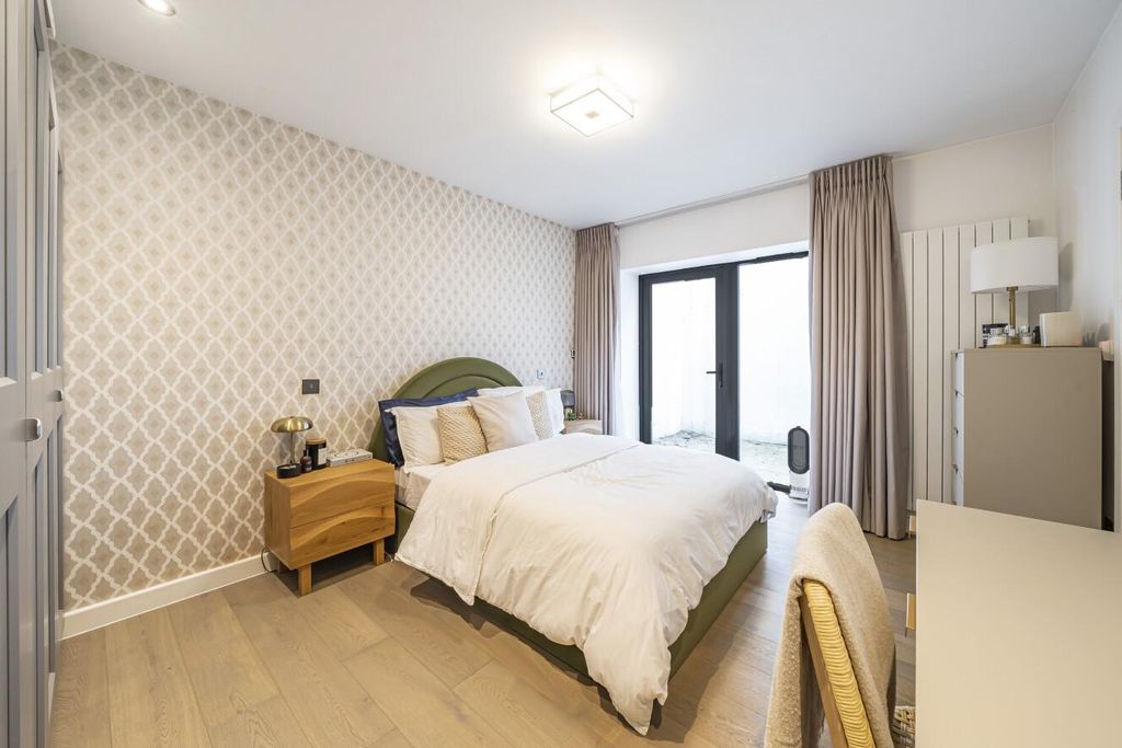 Property photo 1 of 9 Picture 1