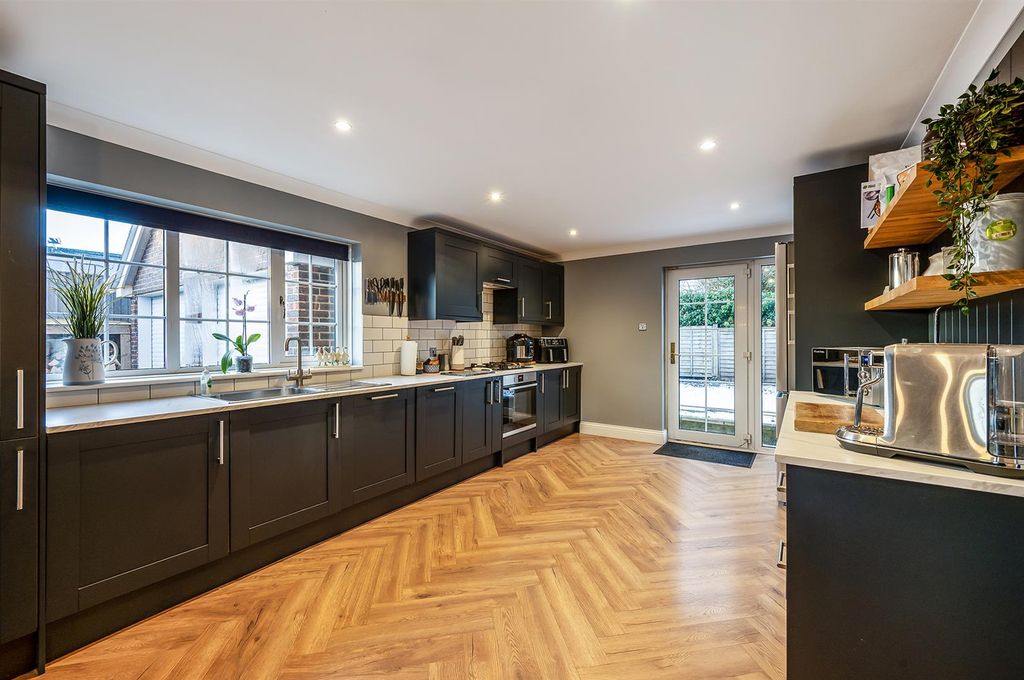 Property photo 3 of 26 Sketch_Ph16_6350726.Jpg