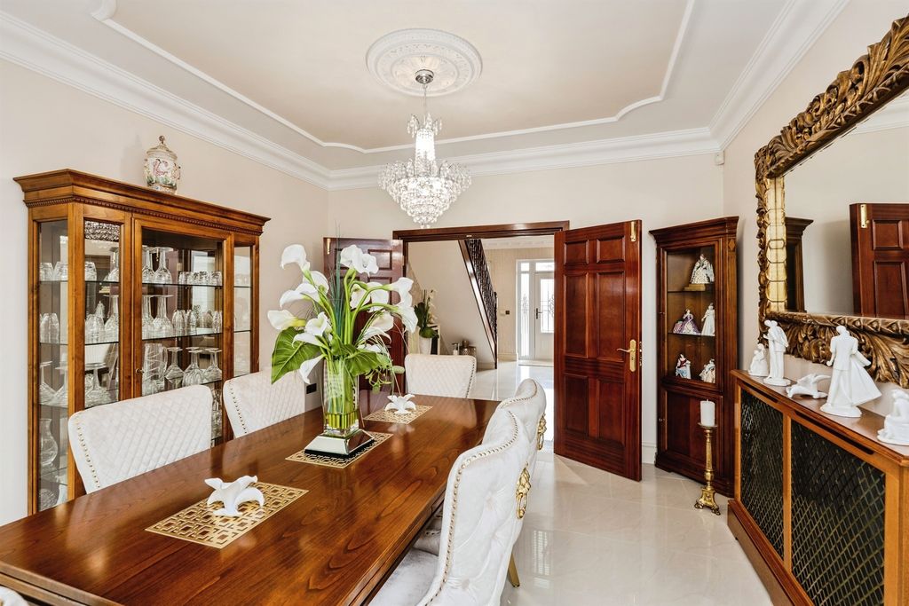 Additional image 7 of 5 bed detached house for saleCwrt Ty Gwyn, Llangennech, Llanelli SA14