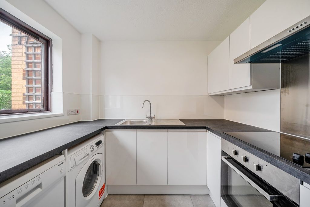 Property photo 3 of 10 Picture No. 03