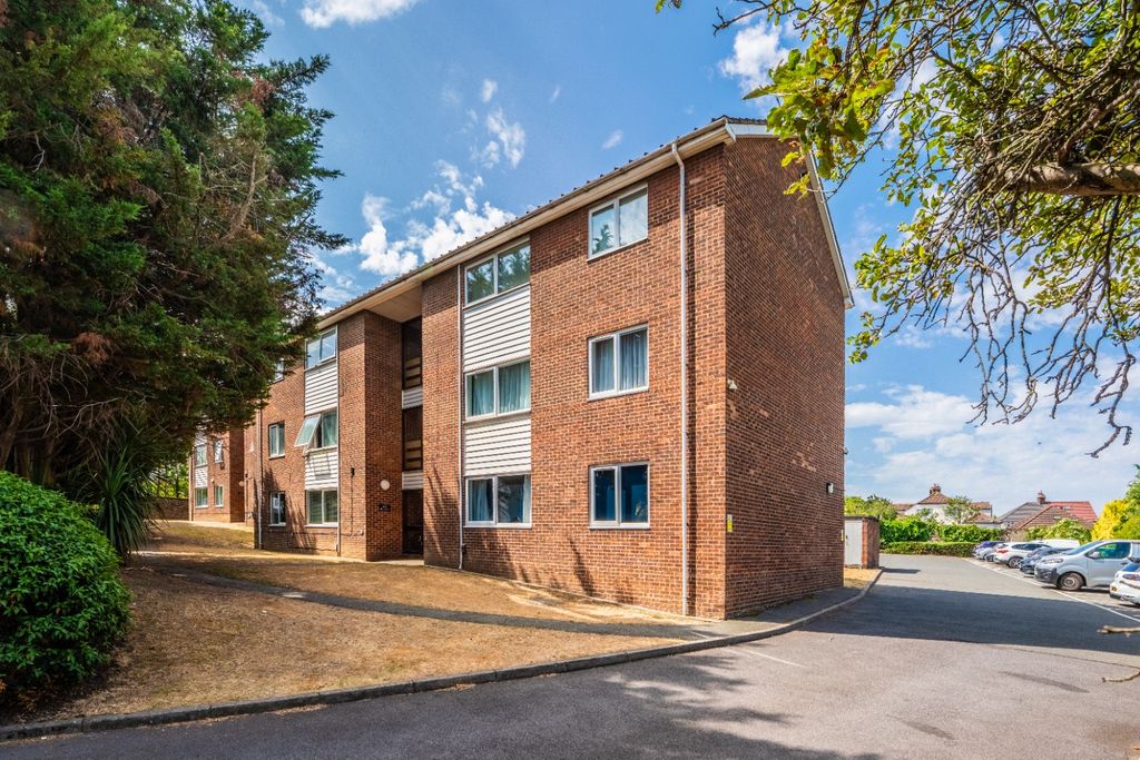 Property photo 1 of 13 5344370