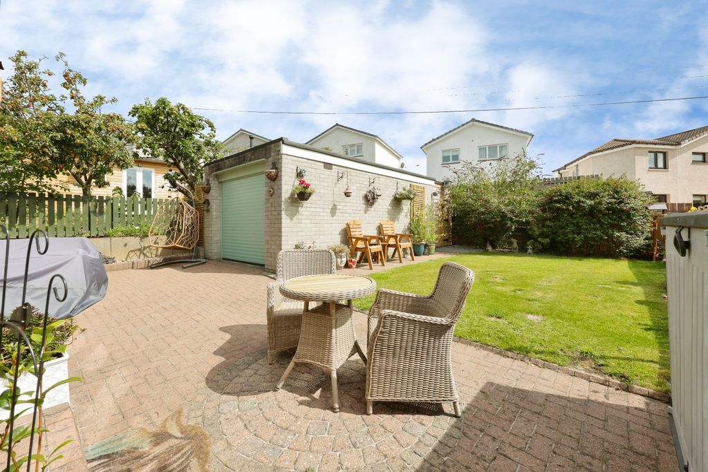 Property photo 3 of 19 Rear Garden