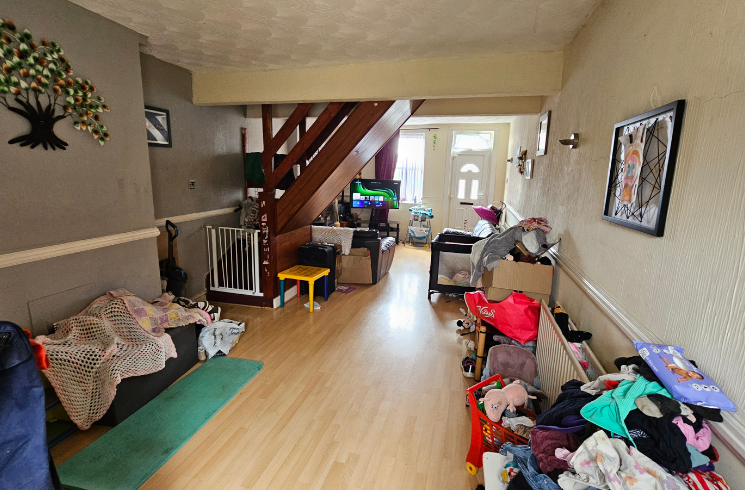 Property photo 2 of 9