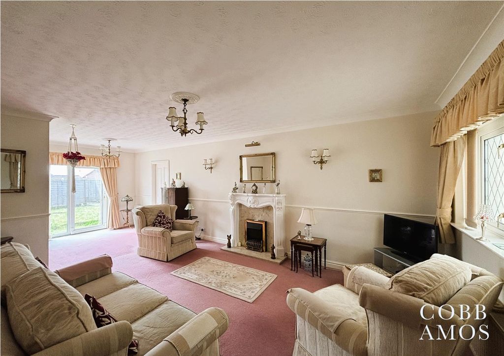 Property photo 3 of 18 High-Res-Ca010.Jpg