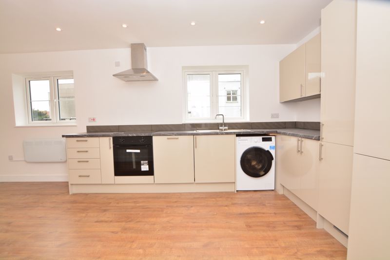 Property photo 2 of 8 Photo 12