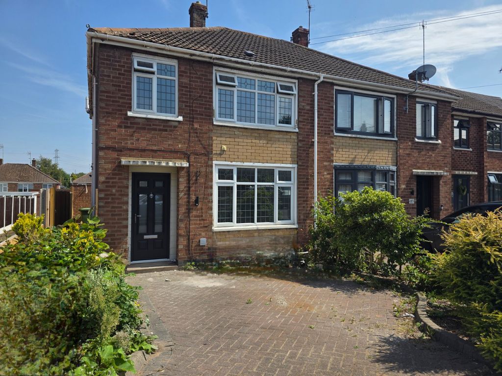 Property photo 1 of 10 Front
