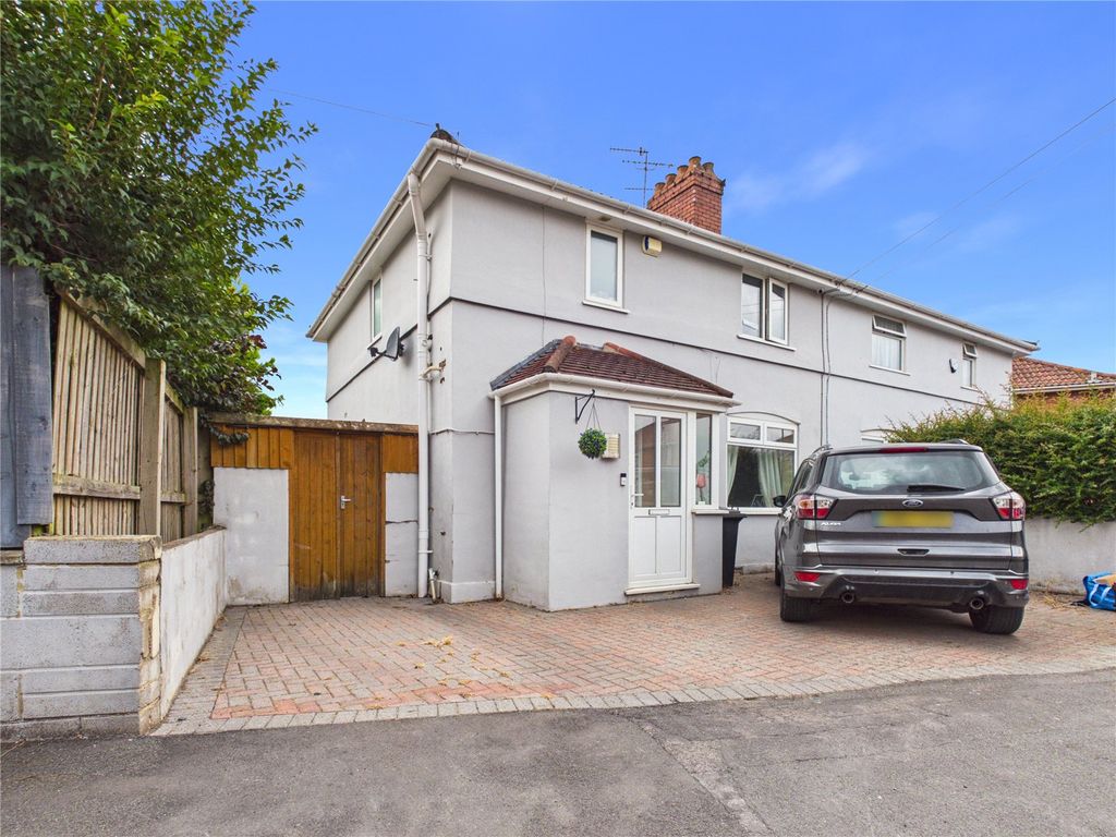 Property photo 1 of 16 Picture No. 19