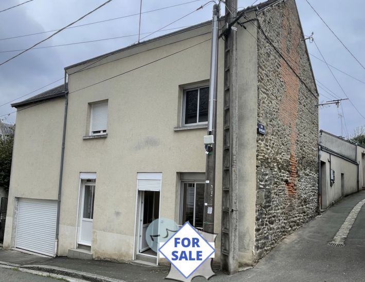 Property photo 1 of 8