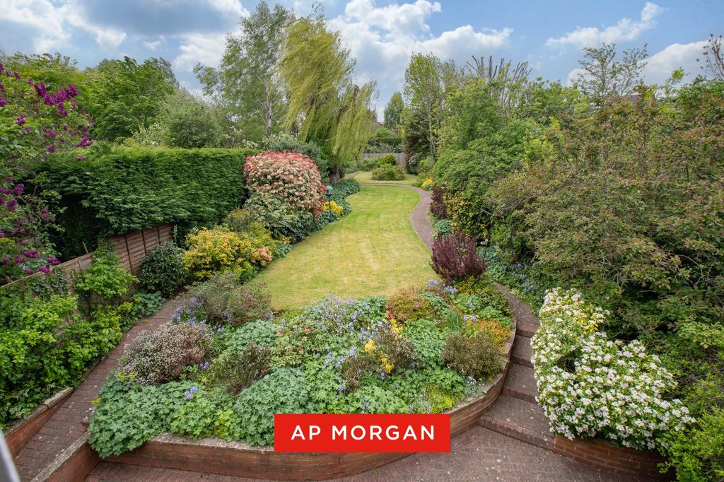 Property photo 2 of 18 Picture No. 06