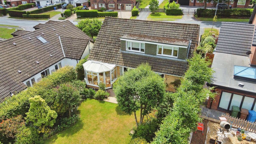 Property photo 2 of 26