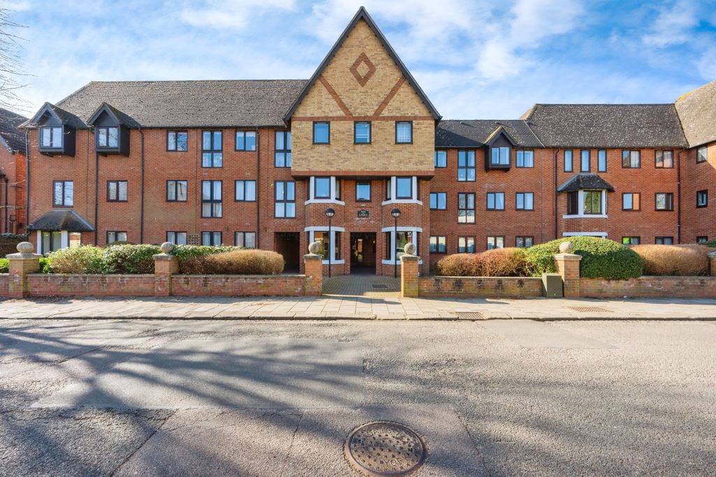 Property photo 1 of 13 Photography