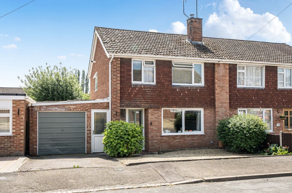 Property photo 1 of 21 1465776-7-6A1593c...
