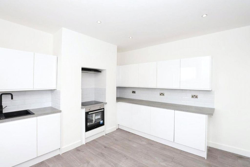 Property photo 3 of 11 Picture No. 04