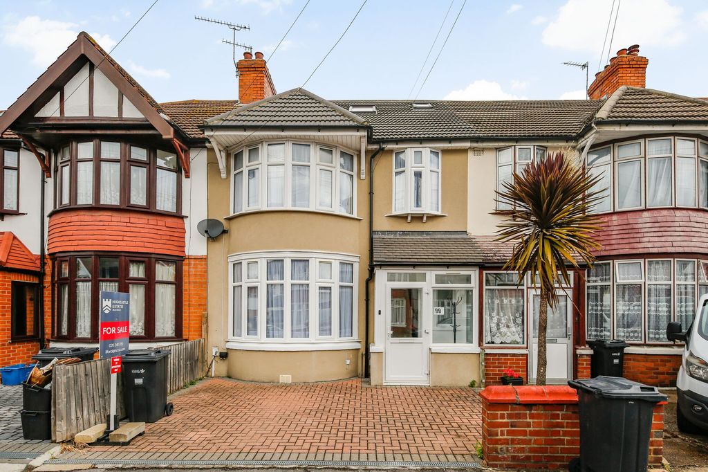 Property photo 1 of 29