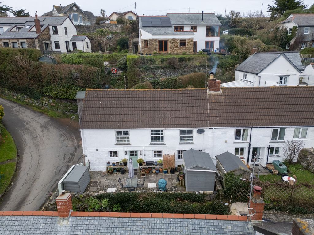 Property photo 2 of 22 4941353