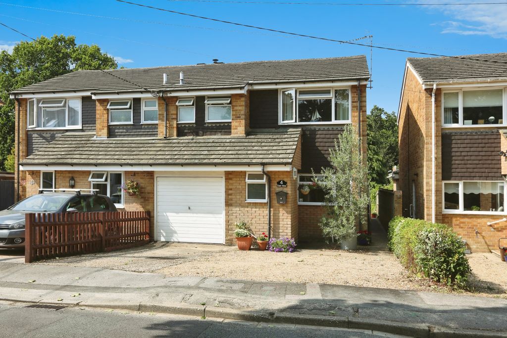 Property photo 1 of 20