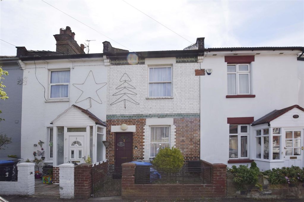 Property photo 1 of 13 Front.Jpg