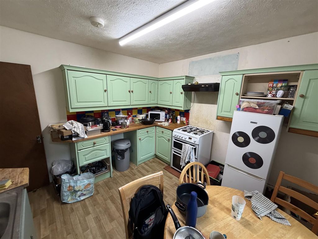 Property photo 3 of 8 Image00004.Jpeg