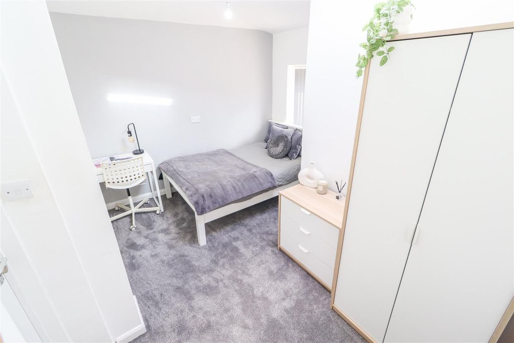 Property photo 1 of 16 David Road 2023-14.Jpg