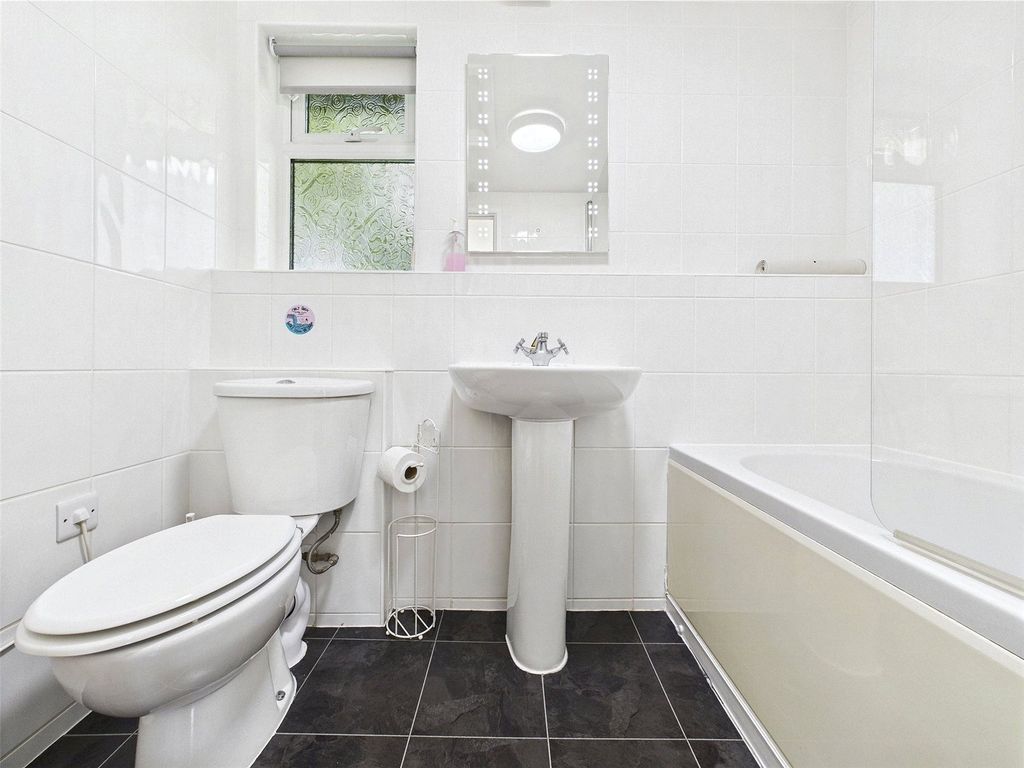 Property photo 2 of 7 Picture No. 03