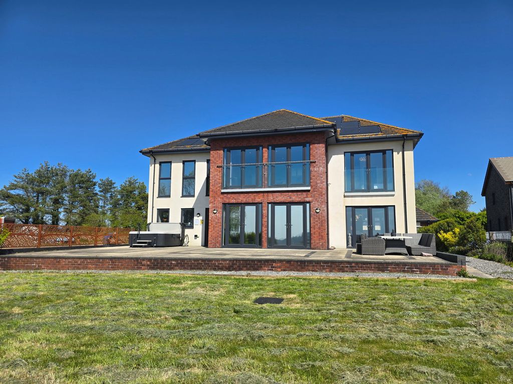 Property photo 1 of 55