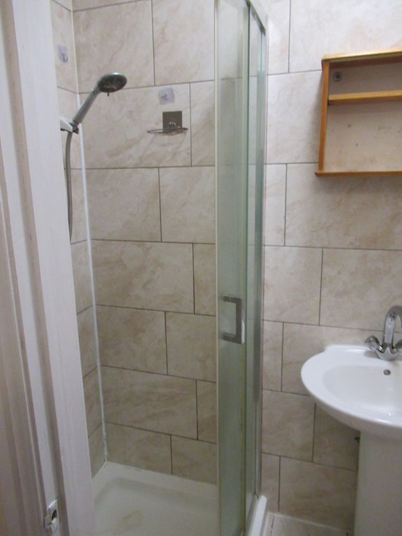 Additional image 6 of 6 bed town house to rentBower Lane, Maidstone ME16