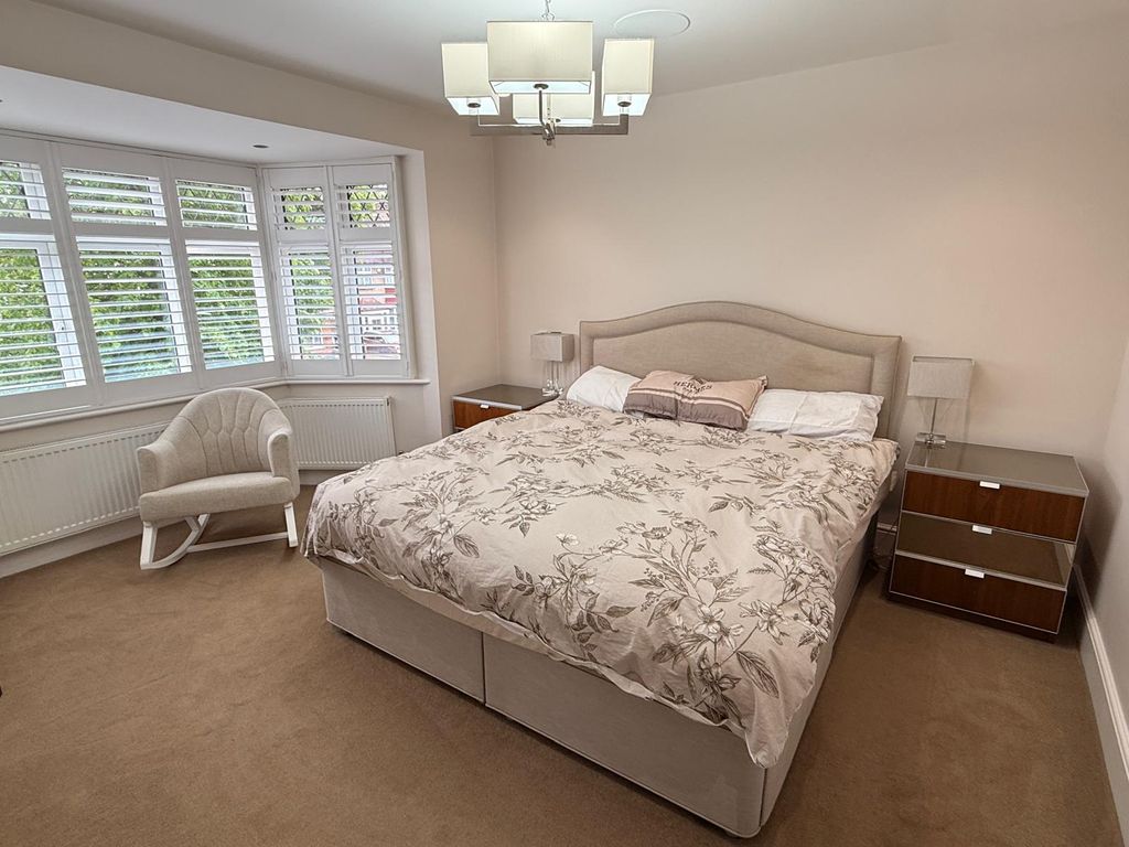Additional image 8 of 5 bed semi-detached house for saleRavenor Park Road, Greenford UB6