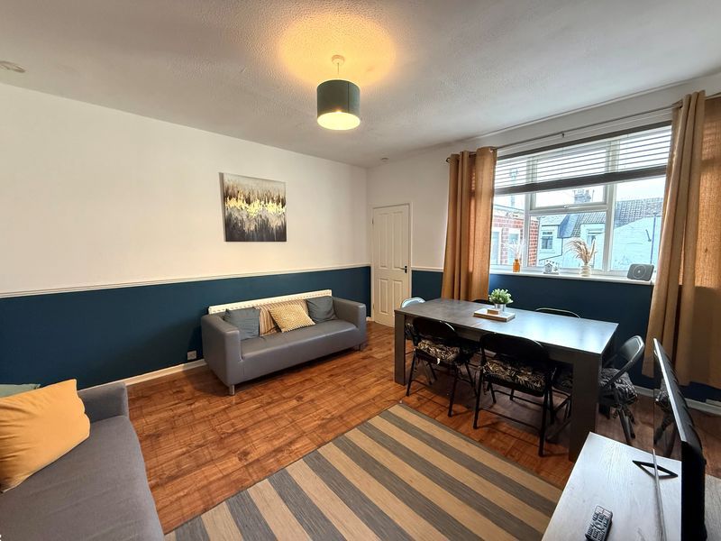 Property photo 3 of 15 Photo 13