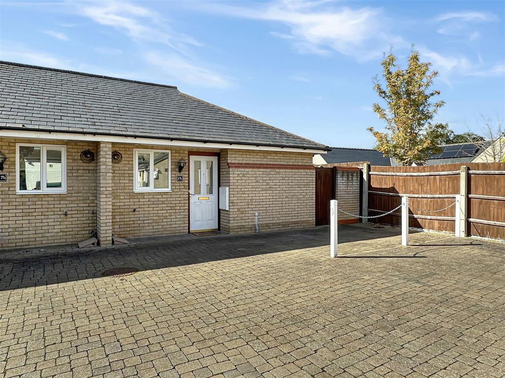 Property photo 1 of 13 Img (7).Jpg